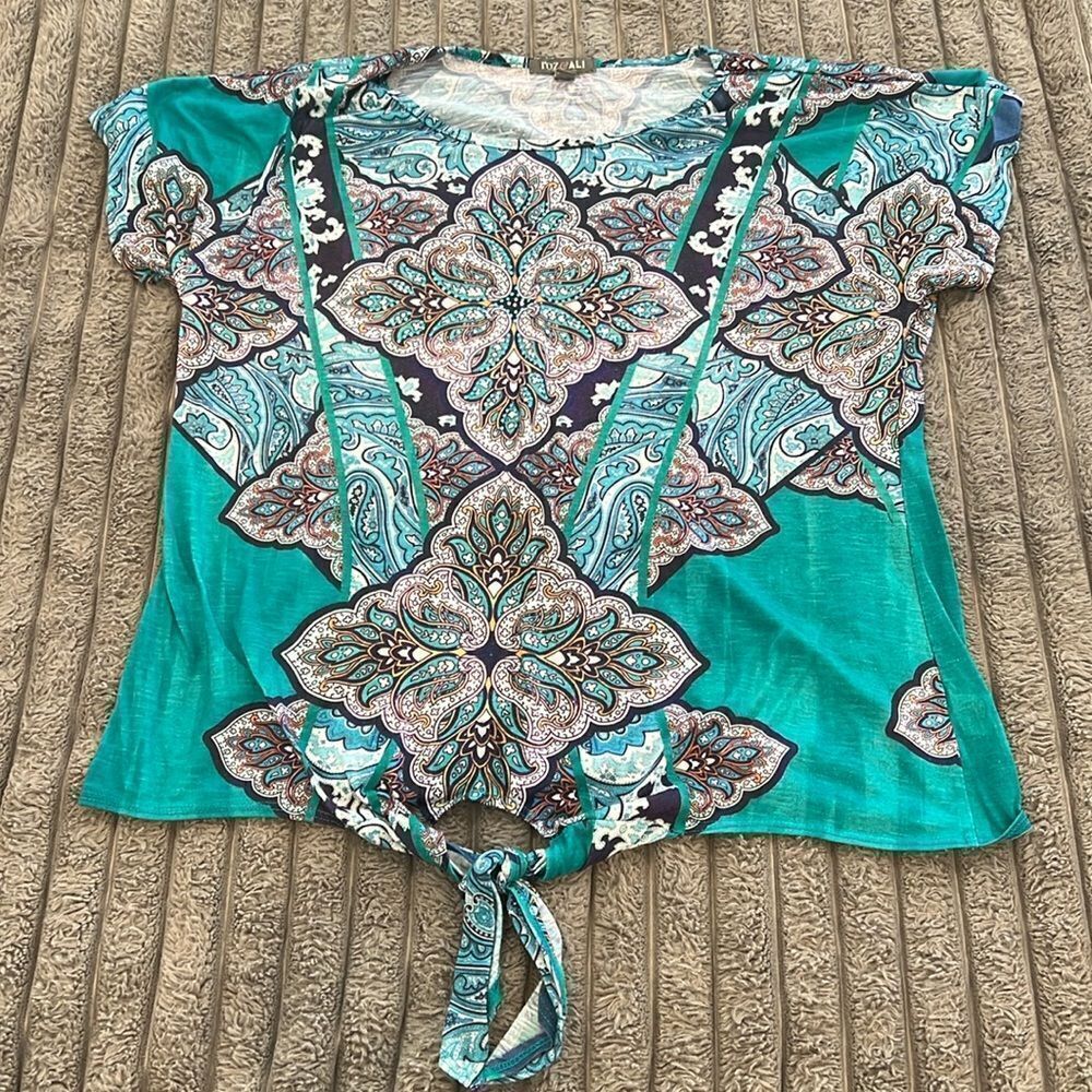 Women’s Top 